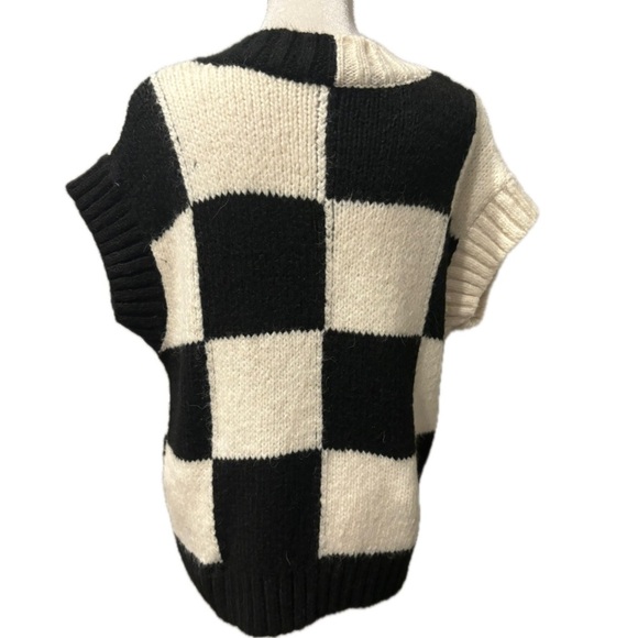 ASO Wednesday Adams Zara Sweater Very Rare - Picture 4 of 7